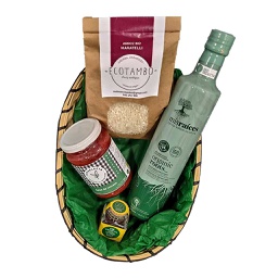 Cesta "Quien arroz come, buenos carrillos pone". 